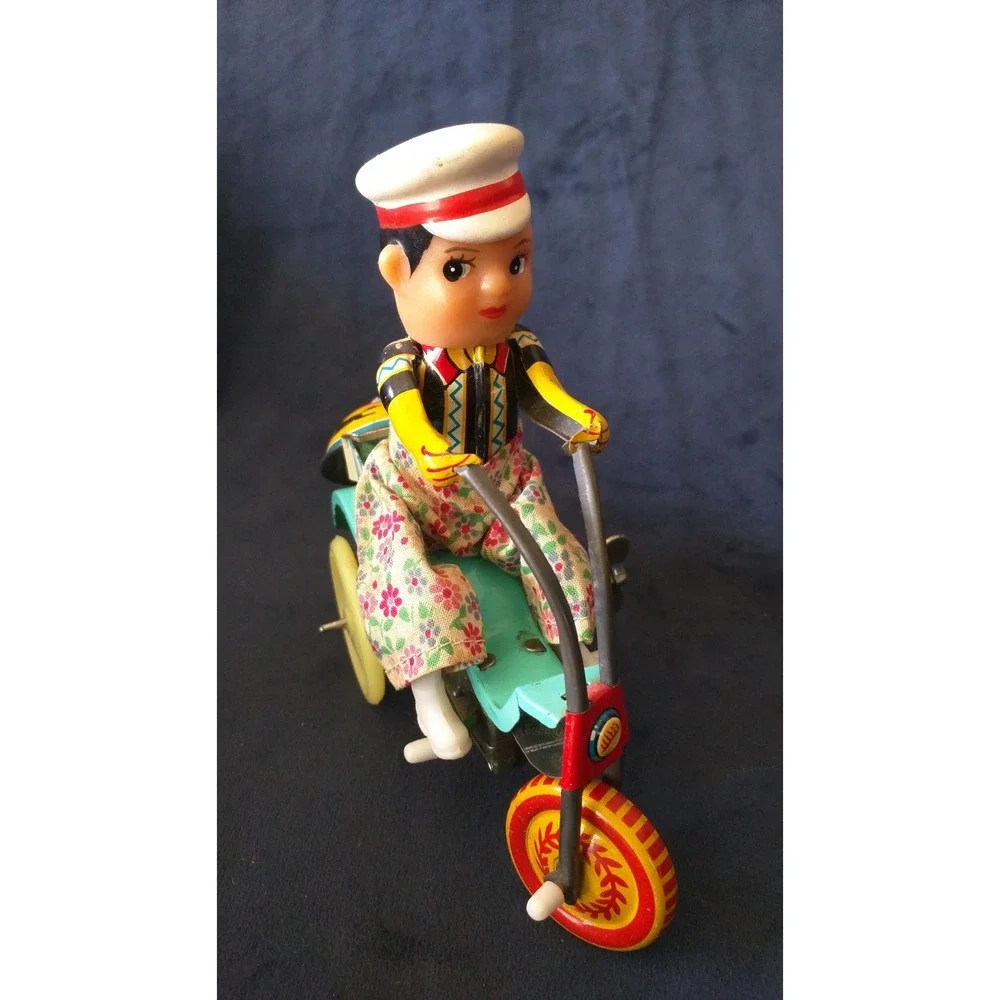 Vintage 1983 Shackman Tin Wind-Up Toys  Set of 6